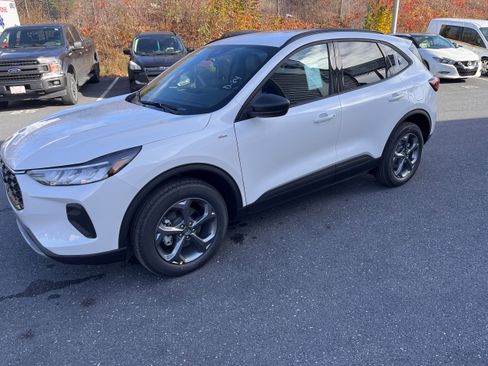 New 2026 Ford Escape ST-Line w/ Tech Pack #1 image 21