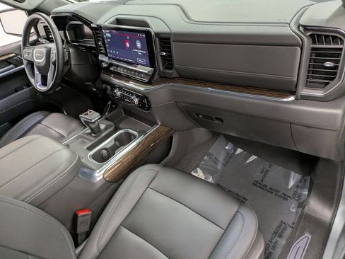 Used 2023 GMC Sierra 1500 Elevation w/ Elevation Premium Package image 29