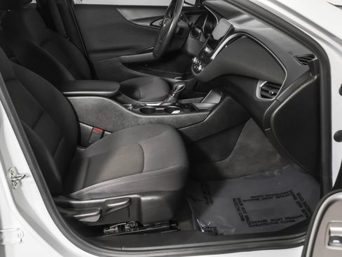 Used 2022 Chevrolet Malibu RS FWD image 42