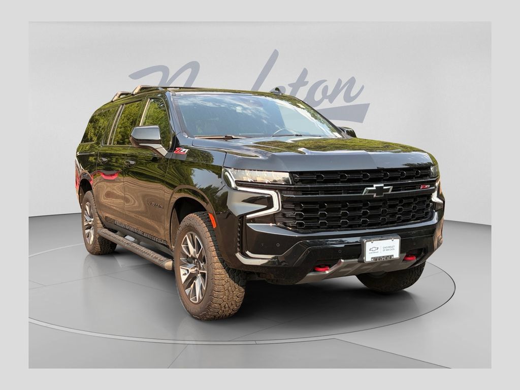 Used 2024 Chevrolet Suburban Z71 AWD/4WD image 1
