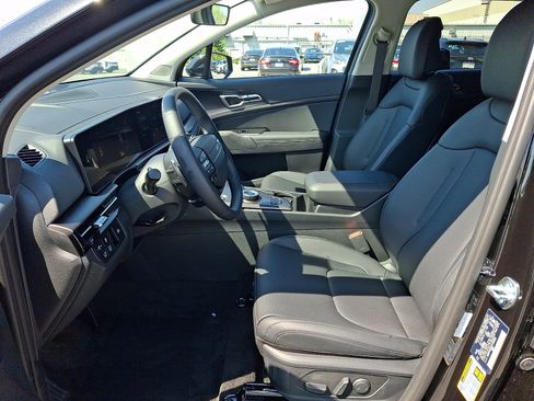 New 2026 Kia Sportage EX AWD/4WD image 9