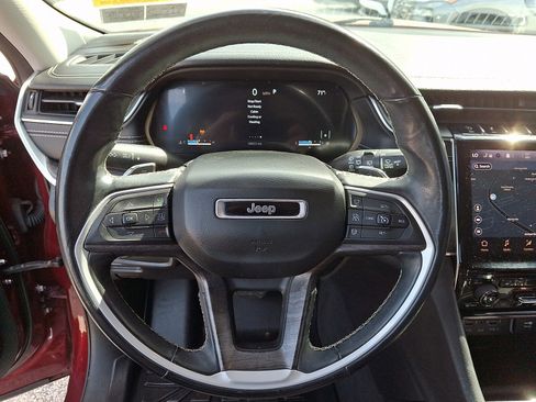 Used 2021 Jeep Grand Cherokee L Limited image 21