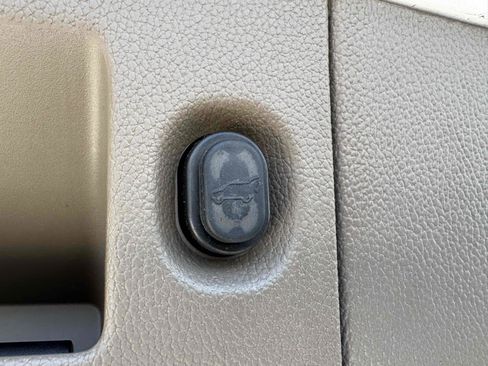 Used 2019 GMC Yukon SLT w/ Open Road Package image 10