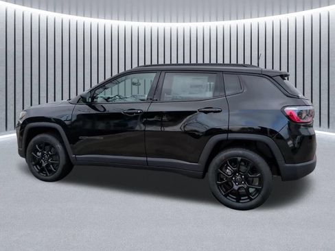 New 2026 Jeep Compass Latitude AWD/4WD image 14