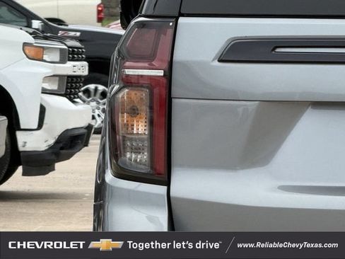 Used 2024 Chevrolet Tahoe RST w/ Luxury Package RWD image 9
