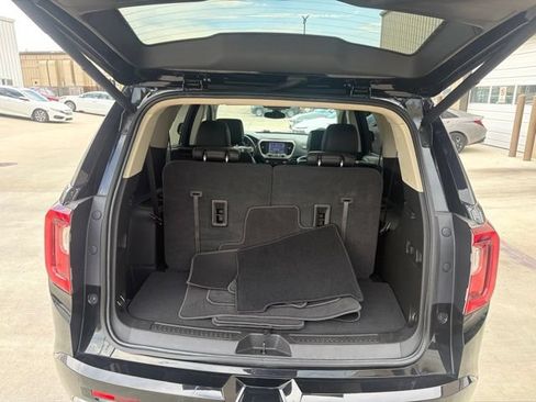 Used 2023 GMC Acadia Denali FWD image 21