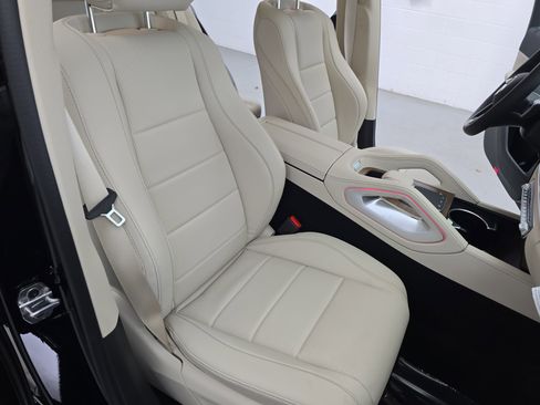 New 2026 Mercedes-Benz GLE 450 4MATIC image 10