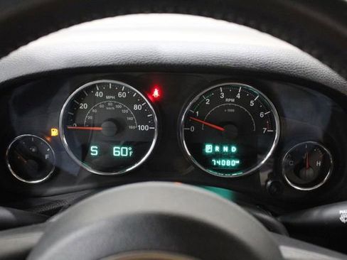 Used 2016 Jeep Wrangler Sport w/ Quick Order Package 24S AWD/4WD image 39