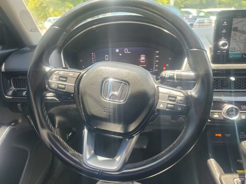 Used 2023 Honda Civic Touring image 17
