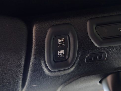 Used 2021 Jeep Wrangler Unlimited Sport w/ Sun And Sound Package image 40