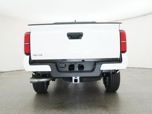 New 2026 Toyota Tacoma SR5 AWD/4WD image 23