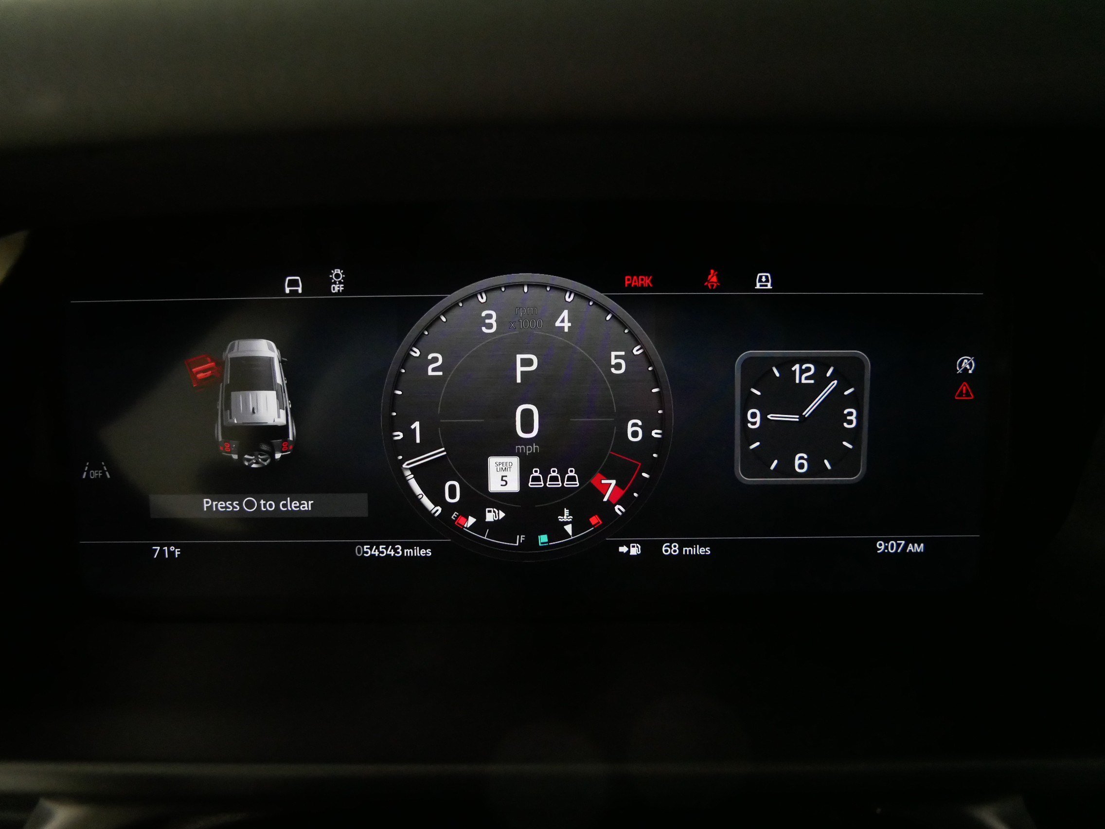 Used 2024 Land Rover Defender 110 X-Dynamic SE AWD/4WD image 21
