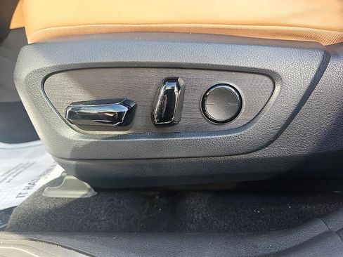 Used 2022 Lexus NX 250 FWD w/ Premium Package image 14