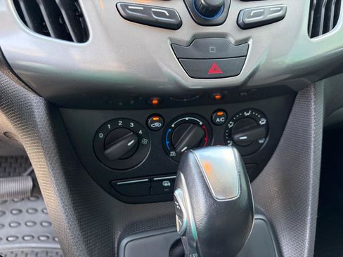 Used 2018 Ford Transit Connect XLT FWD image 6