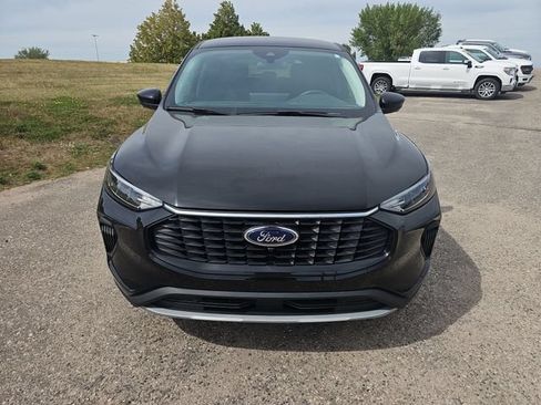 Used 2023 Ford Escape Active w/ Tech Pack #2 AWD/4WD image 8