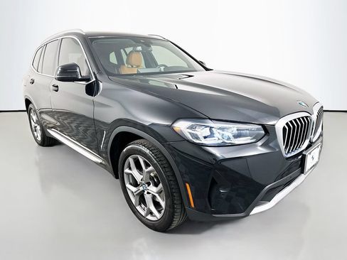 Certified 2024 BMW X3 xDrive30i w/ Premium Package AWD/4WD image 3