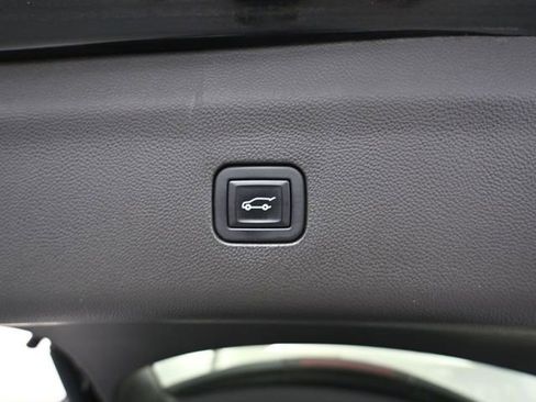 Used 2022 Buick Enclave Essence w/ Experience Buick Package image 48