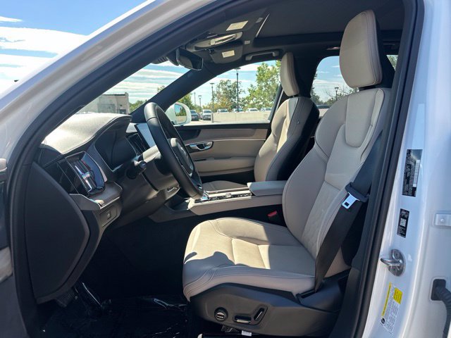 Certified 2026 Volvo XC90 B6 Plus AWD/4WD image 19
