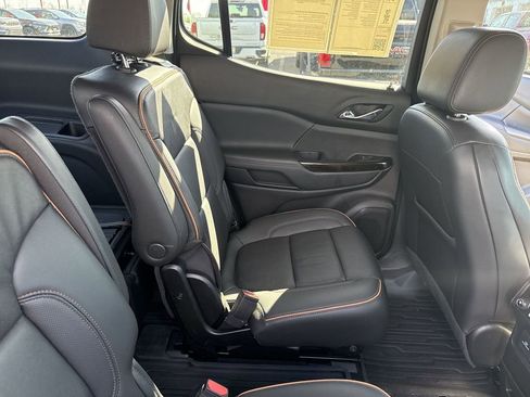 Certified 2023 GMC Acadia AT4 w/ Technology Package AWD/4WD image 34