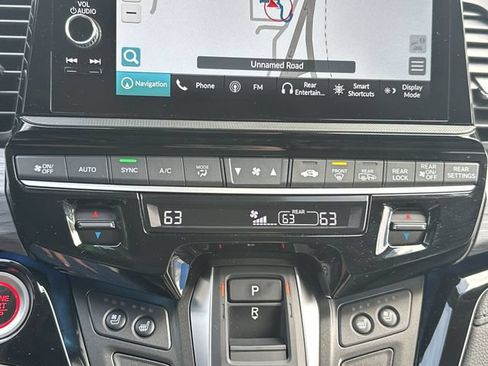 Used 2026 Honda Odyssey Elite image 19