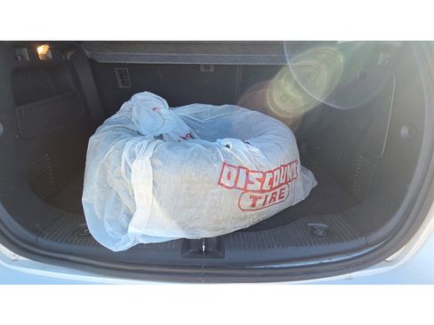 Used 2020 Buick Encore Preferred w/ Safety Package image 16