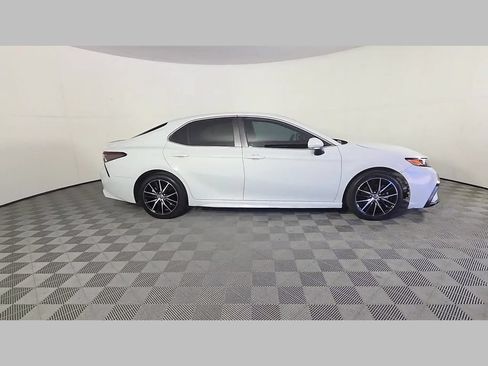 Used 2024 Toyota Camry SE FWD image 35