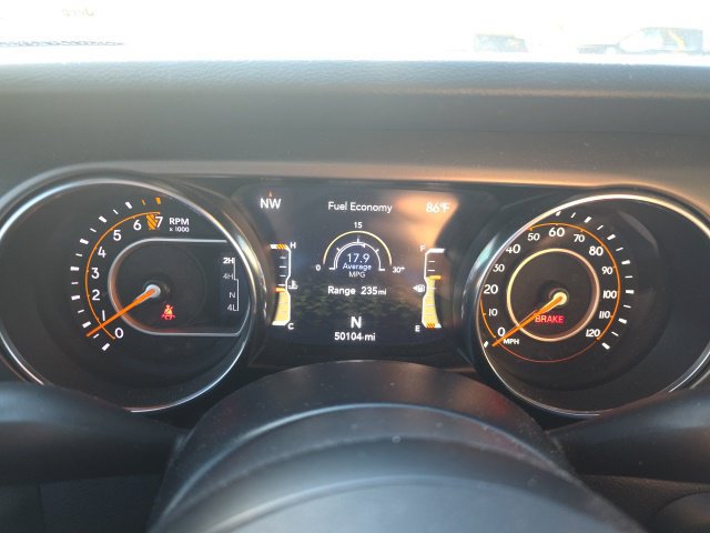 Used 2022 Jeep Gladiator Sport AWD/4WD image 16