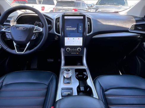 Certified 2024 Ford Edge SEL w/ Sport Appearance Package AWD/4WD image 15