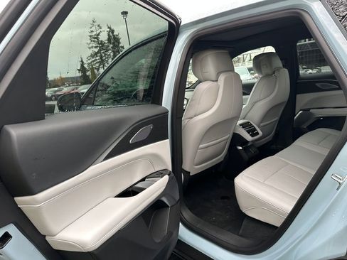 New 2025 Cadillac Lyriq Sport image 16