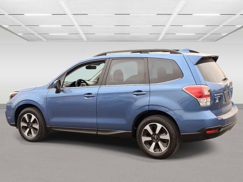 Used 2018 Subaru Forester 2.5i Limited AWD/4WD image 3