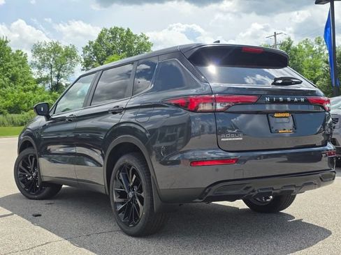 New 2026 Nissan Rogue SL AWD/4WD image 14