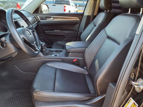 Used 2019 Volkswagen Atlas SE image 13