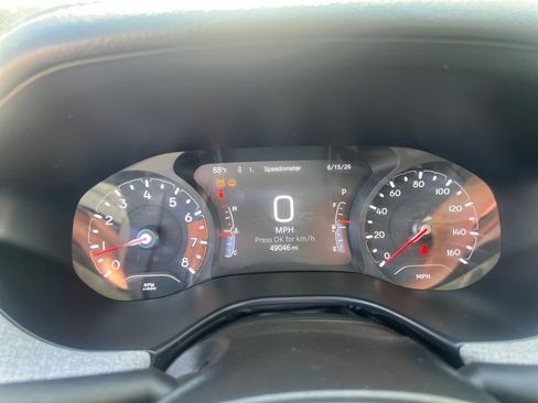 Used 2024 Jeep Compass Latitude AWD/4WD image 15