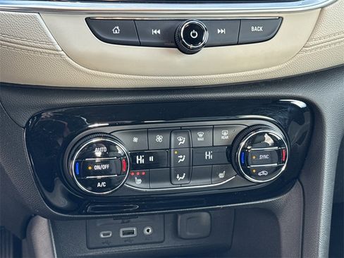 Used 2021 Buick Encore GX Essence w/ Advanced Technology Package image 31