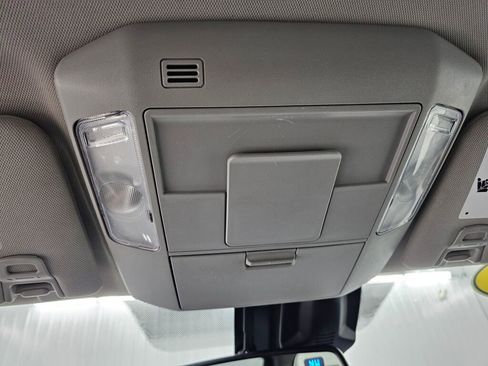 Used 2018 Toyota Tundra SR5 image 20