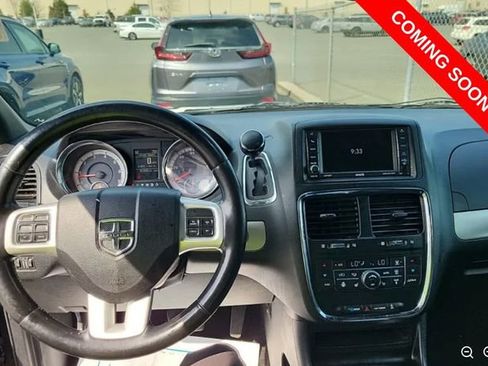 Used 2019 Dodge Grand Caravan GT image 5