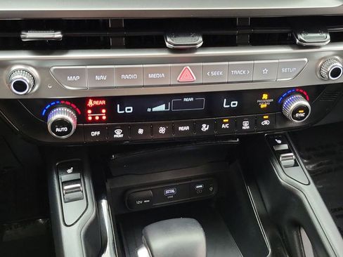 Used 2023 Kia Telluride S image 14