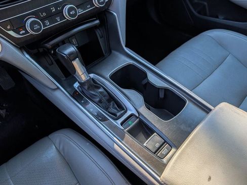Used 2018 Honda Accord EX-L image 21