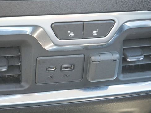 Used 2021 GMC Sierra 1500 SLT w/ SLT Convenience Package image 32