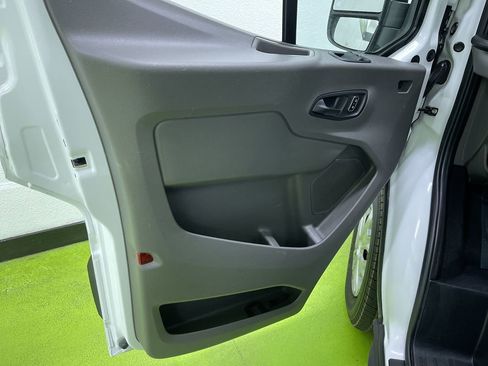 Used 2023 Ford Transit 350 XLT image 16