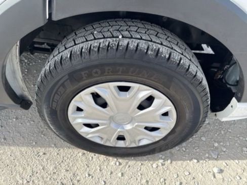 Used 2023 Ford Transit 350 XLT image 34