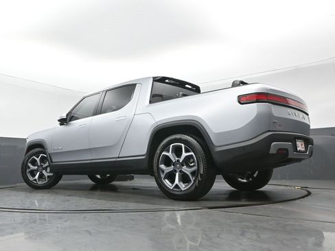 Used 2024 Rivian R1T Adventure image 33