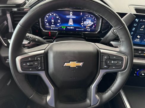 Certified 2025 Chevrolet Silverado 2500 LTZ w/ LTZ Premium Package AWD/4WD image 14