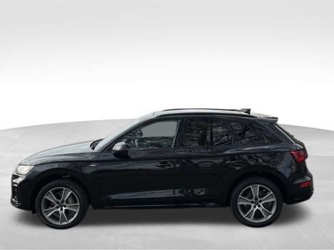 Certified 2023 Audi Q5 2.0T Premium w/ Convenience Package image 7
