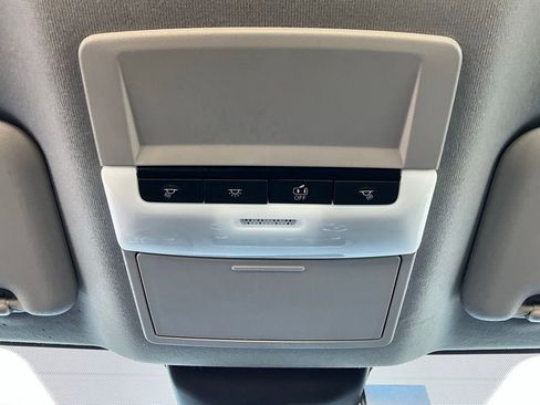 Used 2025 Nissan Sentra S image 15