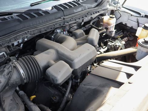Used 2018 Ford F350 XL w/ Power Equipment Group RWD image 15