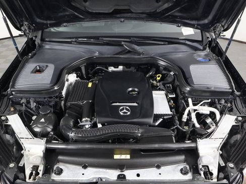 Used 2018 Mercedes-Benz GLC 300 image 15