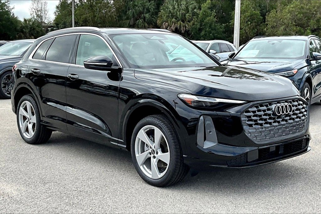 New 2026 Audi Q5 Premium Plus AWD/4WD image 2