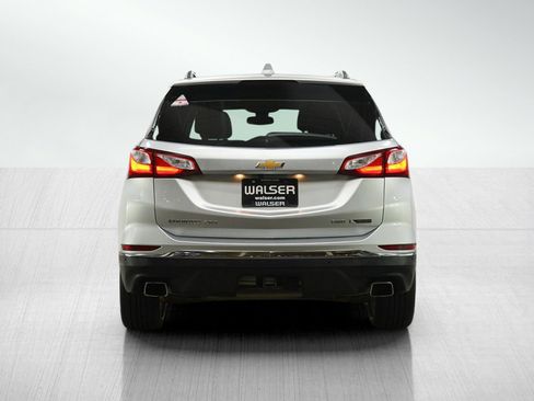 Used 2018 Chevrolet Equinox Premier image 4
