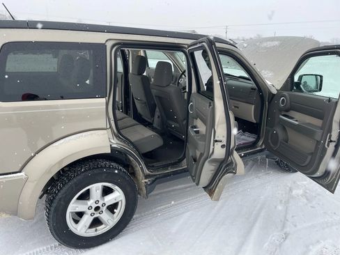 Used 2007 Dodge Nitro SLT image 13